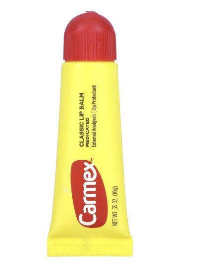 Carmex Classic Lip Balm - مرطب الشفاه الكلاسيكي من كارمكس 