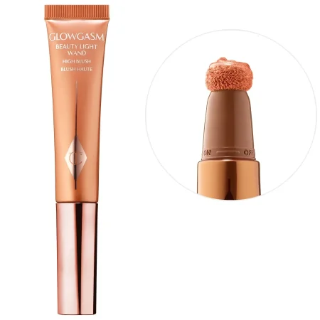 بلشرهايلايتر من شارلوت تيلبري : Charlotte Tilbury Glowgasm Beauty Light Wand – Peachgasm